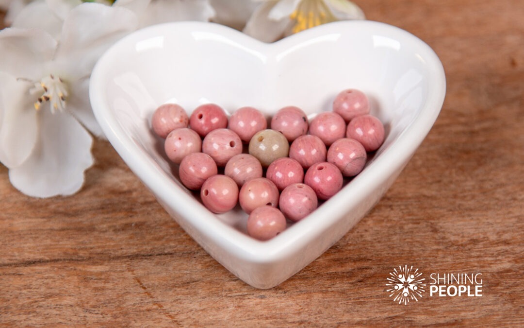 Rosa rhodonit – hjerteheling